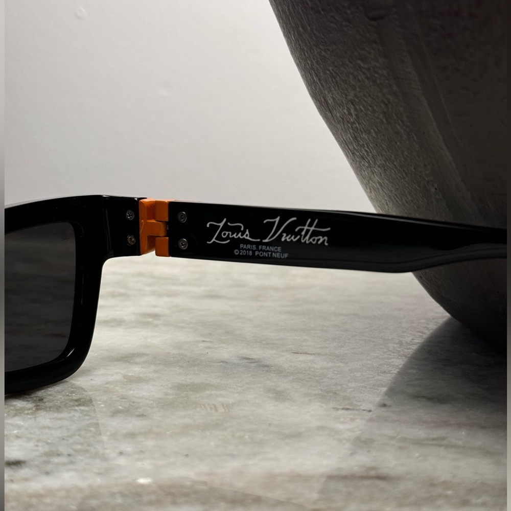 Louis Vuitton Acetate Skepitcals Sunglasses - Picture 3 of 4